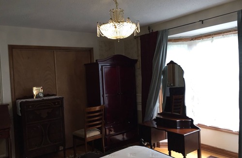 London House | Bedroom second floor in large house next to UWO nad bus to Fanshawe College