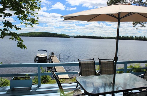 Havelock-Belmont-Methuen Cottage | Belmont Paradise on Belmont Lake