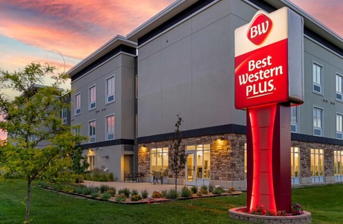 Isanti Hotel | Best Western Plus Isanti