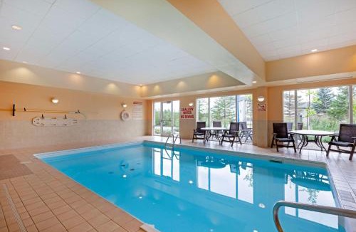 Huntsville Hotel | Best Western Plus Muskoka Inn