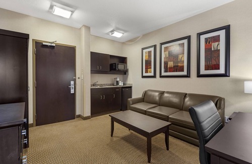 St. Albert Hotel | Best Western Plus St. Albert
