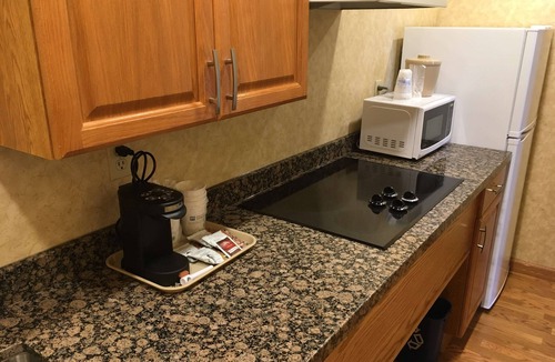 Newmarket Hotel | Best Western Voyageur Place Hotel