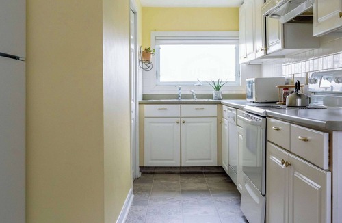 Easton's Point House | Between Beaches