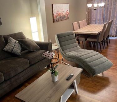 Ottawa Division House | Big Bedroom, 24