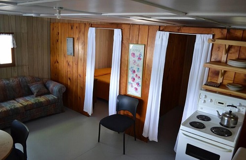 Algoma District Cottage | Birchland Cottages