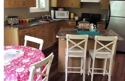 Central Huron Cottage | Black's Point Bliss is rural escapism at its best.