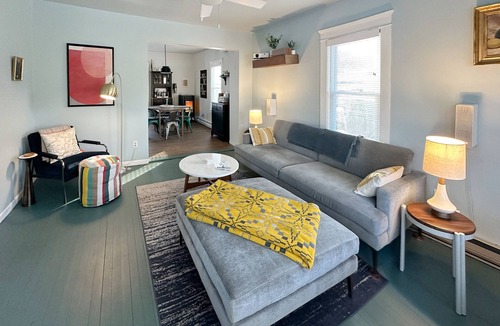 Fleischmanns House | Blue Bell Knoll Renovated Hot Tub