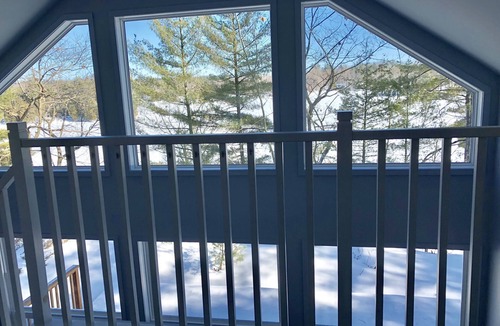 Frontenac Cottage | Boat Access Cottage on Buck Lake, 25 minutes N of Kingston ON