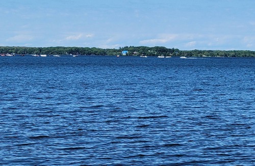 Bobcaygeon House | Bobcaygeon Waterfront Access Big Lot