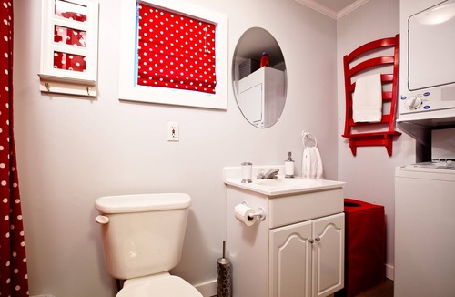 Timiskaming District House | Book a home rental as a hotel alternative for your next vacation in Haileybury.