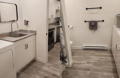 Kenora House | Brand New 3 Bedroom Home in the Perfect Location!