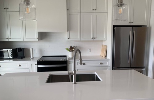 Washago Cottage | Brand new, 4 bedroom all-season cottage on Green River.