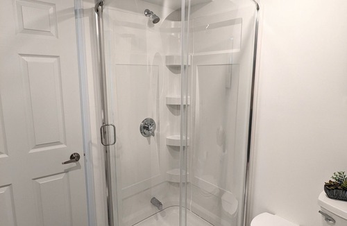 Erin Mills Apartment | Brand New and Spacious 2 Bedroom Unit in beautiful, quiet neighborhood