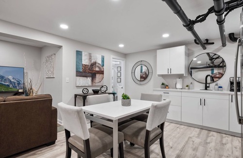 Union Park Apartment | Brand new, Great location, PET/kid friendly, FREE parking, quiet neighborhood!
