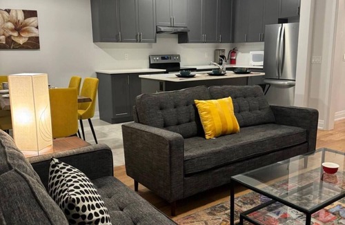 Woodstock House | Brand New Luxurious 4 Bedroom Home