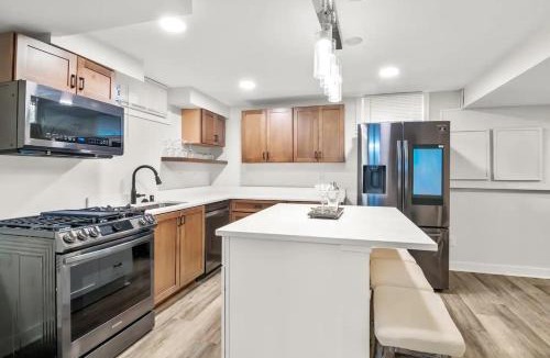 Southwest Minneapolis Apartment | BRAND NEW Private and Modern 2BR Unit