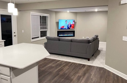Blaine House | Brand New spacious townhome - The Zest