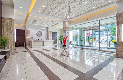 Thornhill Condo | Bright and Spacious 1+1nCaptivating Sunset Vistas! Fully Equipped, Prime Condo!