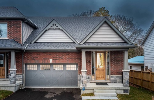 Cobourg House | Bright, Clean & Quiet mins to Downtown & Beach