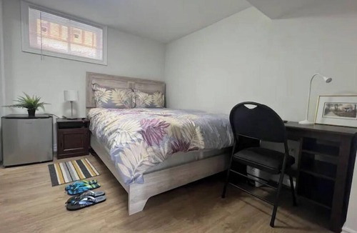 Cooksville House | Bright & spacious 3 bedrms