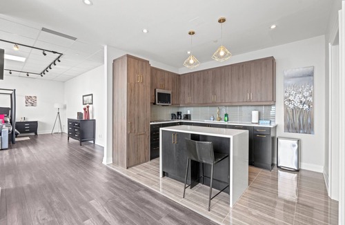 York University Heights Apartment | Bright Suites Finch West by GLOBALSTAY