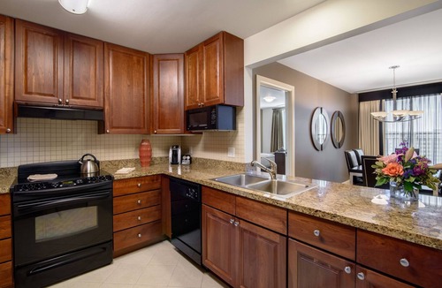 Downtown Apartment | Broadway Plaza, Trademark Collection by Wyndham