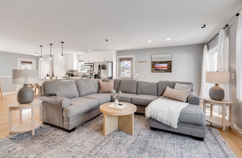 Brooklyn Center House | Brookstone Bliss - Hot tub, Pool, Games and more