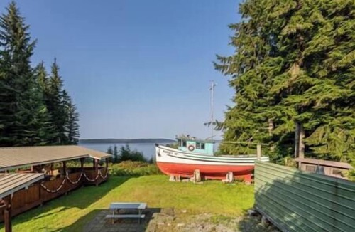 Alert Bay Cabin | (C) Sterling Standard Cabin (Pet Friendly)