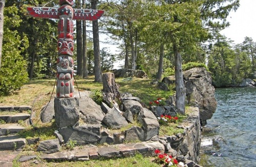 Leeds and the Thousand Islands Cottage | Island Paradise at Totem Point on Tar Island in the 1000 Islands