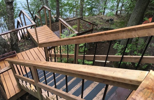 Leeds and the Thousand Islands Cottage | Charleston Lake Front Cottage 4 Bedroom