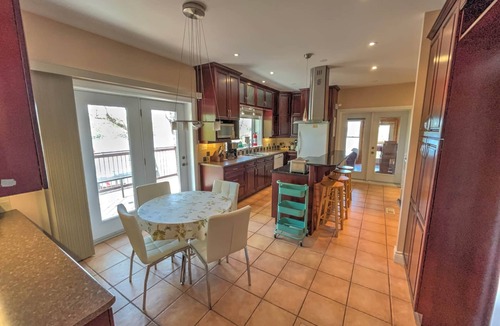 Jones Falls House | Luxury Waterfront Retreat: Whitefish Lodge on Rideau Lakes