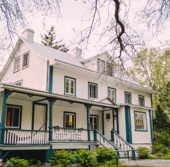 Saint-Laurent-de-l'ile d'Orleans Bed & Breakfast | Triangle de l'Île Chambre La Yogi