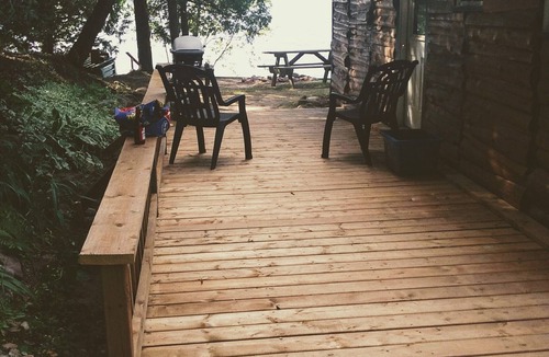 Farleys Corners Cottage | Beachview Cottage on Commanda Lake