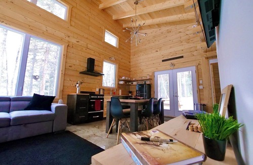 L'Anse-Saint-Jean Ski Chalet | Cabananse