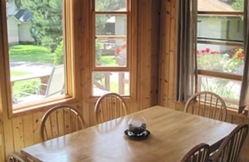 Pine River Apartment | Cabin 11 in Pine River
