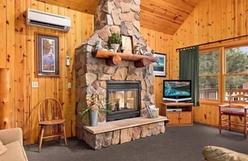 Pine River Apartment | Cabin 12 in Pine River