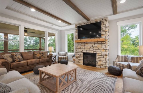 Crosslake Cabin | Cabin ∙ 4 bedrooms ∙ 12 guests