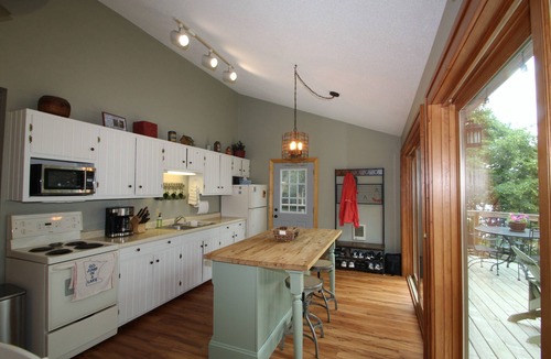 Battle Lake Cabin | Cabin with amazing views, prime location and privacy! 3 bedrooms 2 bathrooms