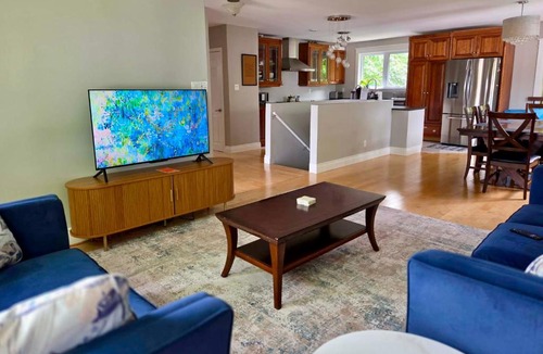 Terra Nova House | Calm on the Crescent