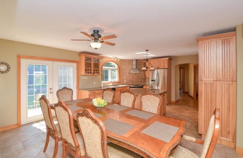 Arden House | Calypso Cottage 4000sq. Foot of Lakefront Real Estate