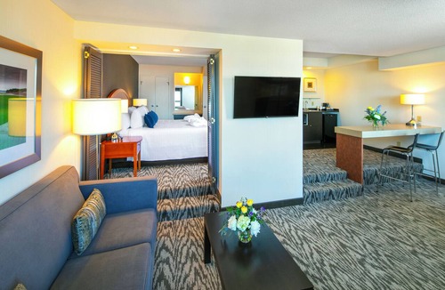 Downtown Halifax Hotel | Cambridge Suites Hotel