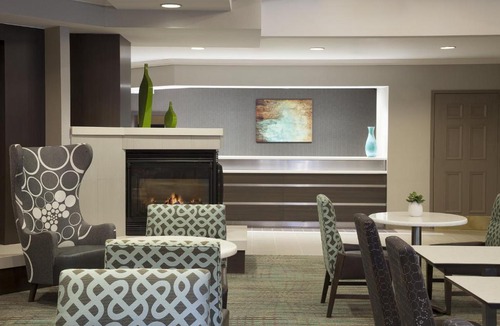 Mississauga Hotel | Cambridge Suites Mississauga