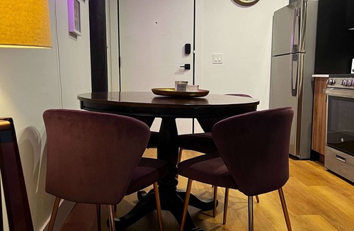 Downtown Halifax Apartment | Captain's Quarters, Downtown, AC