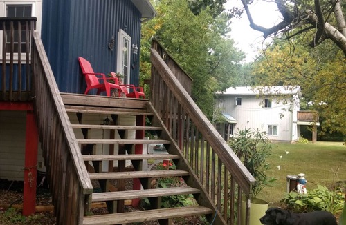 Newboro Villa | Captains Quarter in Newboro Ontario in the Heart of the Rideau