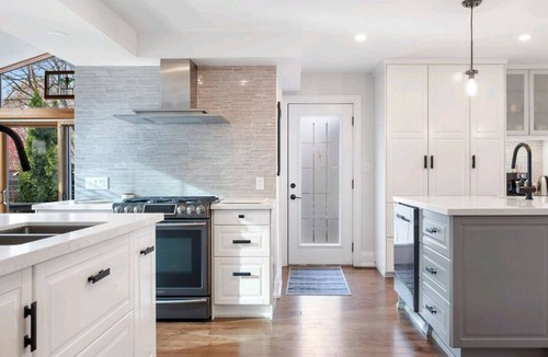 Lakeview House | Case del Sole: nYour Sunlit Sanctuary