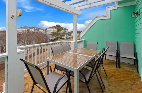 Bermuda Bay House | CC302E - Emerald Shores