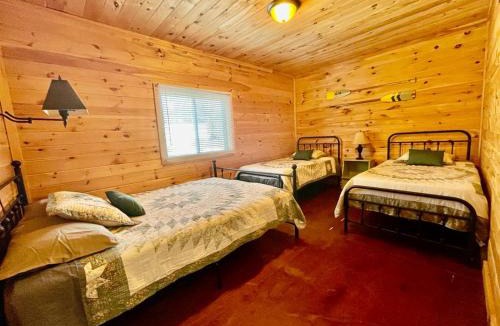 Unorganized Centre Parry Sound Apartment | Cedar Village & Marina