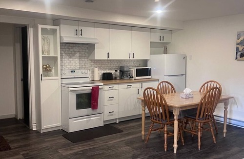 Halifax Apartment | Central Halifax one bedroom apartment in Clayton Park !