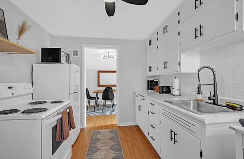 Mankato House | ~Central Haven~Stylish ~Warm~ Charm ~ MSUn