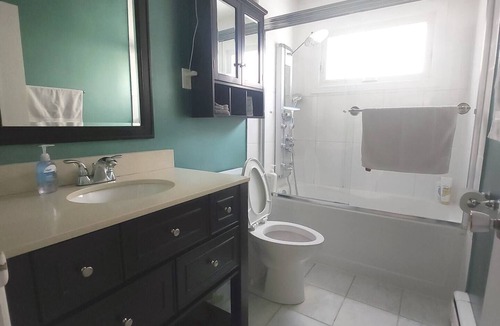 Algoma District House | Central Location- Modern Main level 3BRD Home